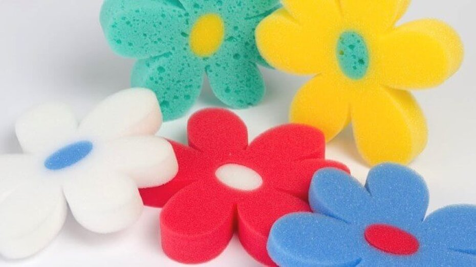 Pahlke Schaumstoffe - Advertising Materials Foam Foam advertising materials in the shape of flowers