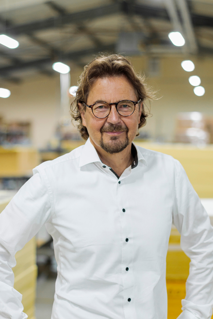 Karl-Heinz Preusser, Sales Manager
